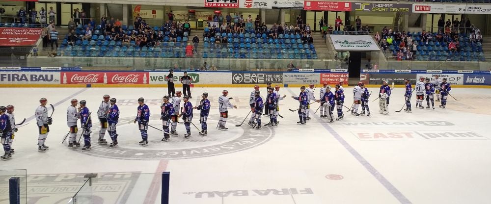 Eisbären schlagen Eislöwen 7:2