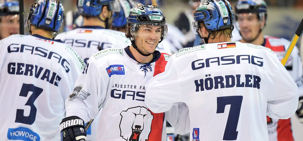 Eisbären empfangen am Sonntag Spitzenreiter - Fanfest verschoben