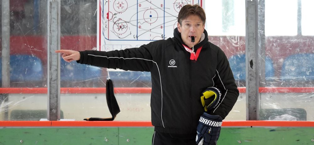 Heute erstes gemeinsames Eistraining des Eisbären-Teams